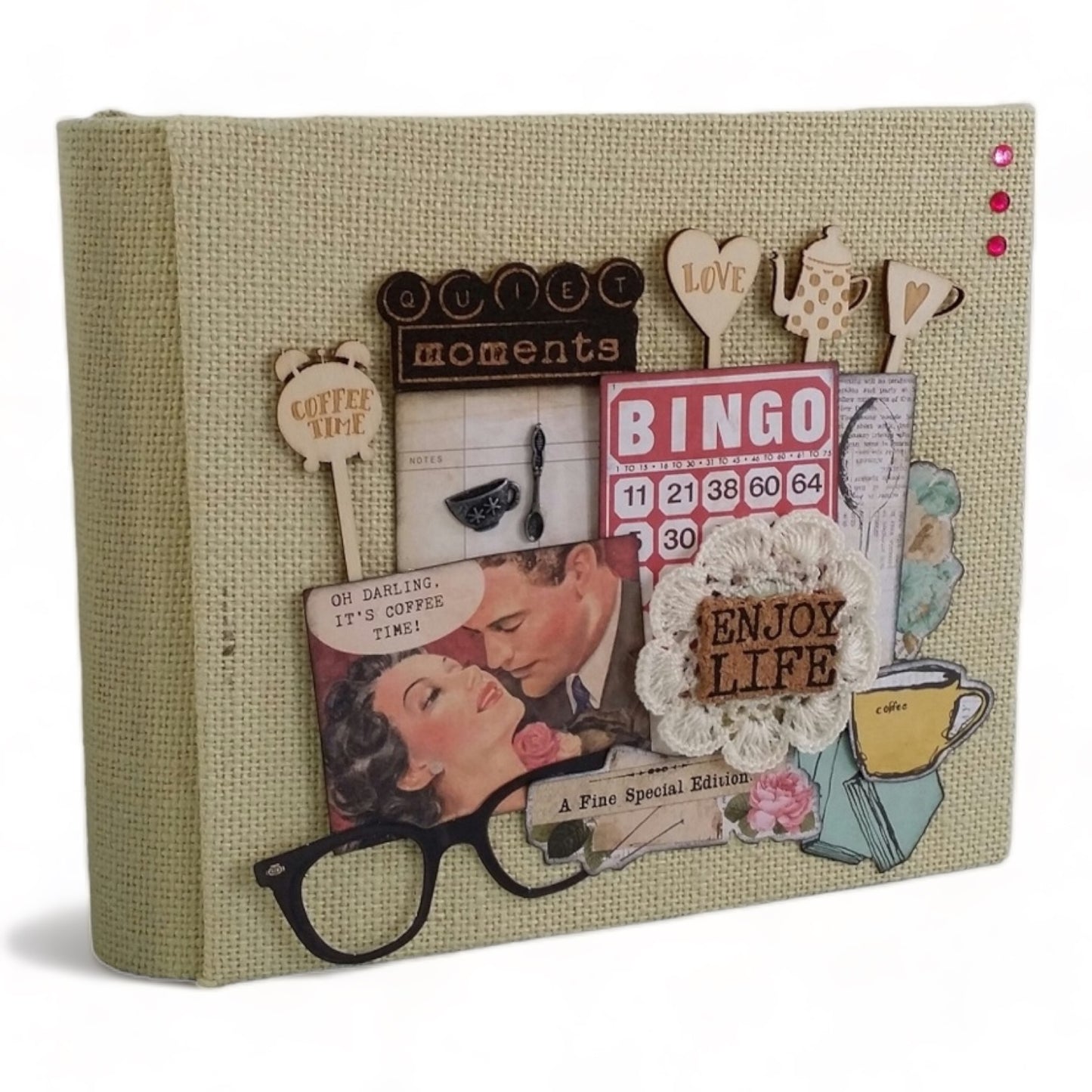 Faux Post Bound Mini Scrapbook