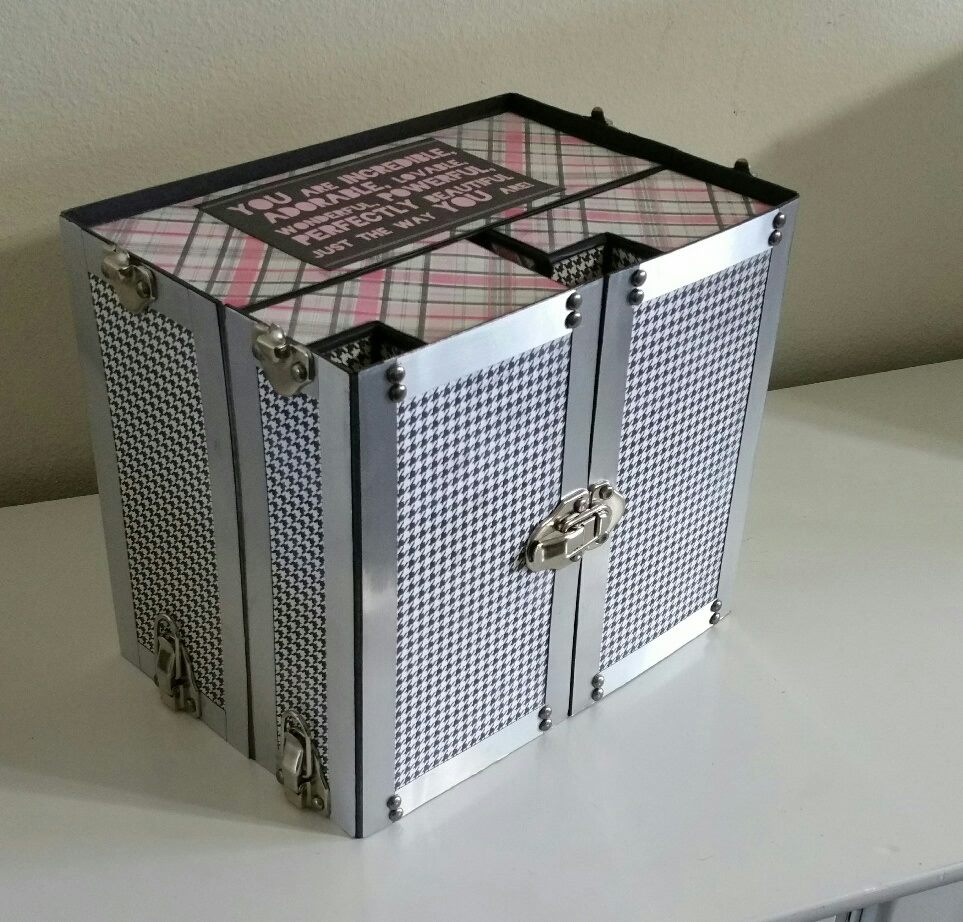 Storage Case / Make-up Case
