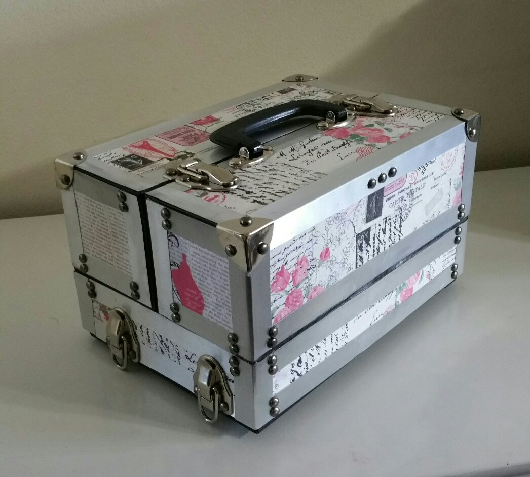 Storage Case / Make-up Case